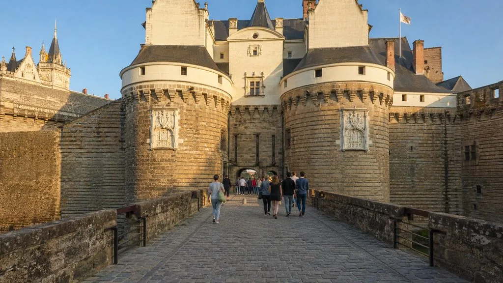 Ways to Visit